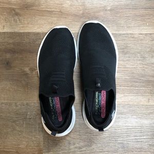 Skechers Memory Foam slip ons